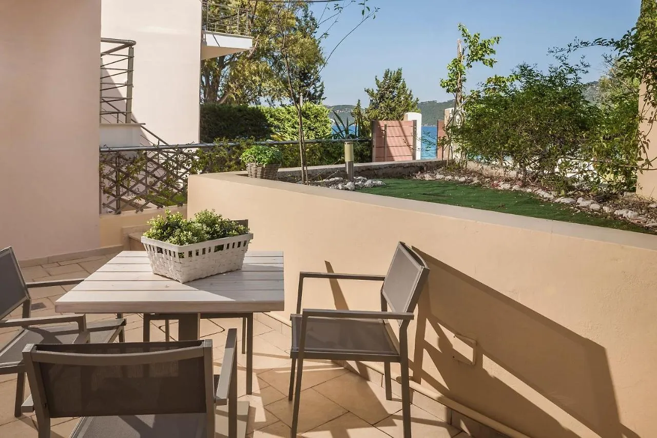 Eucalyptus Apartments Apartment Helios Karavomylos Vila